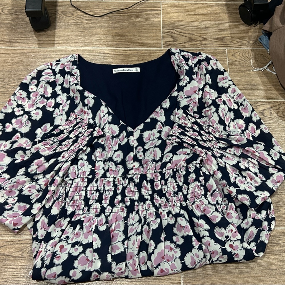 🥂🥂 ABERCROMBIE FLORAL DRESS SZ XS